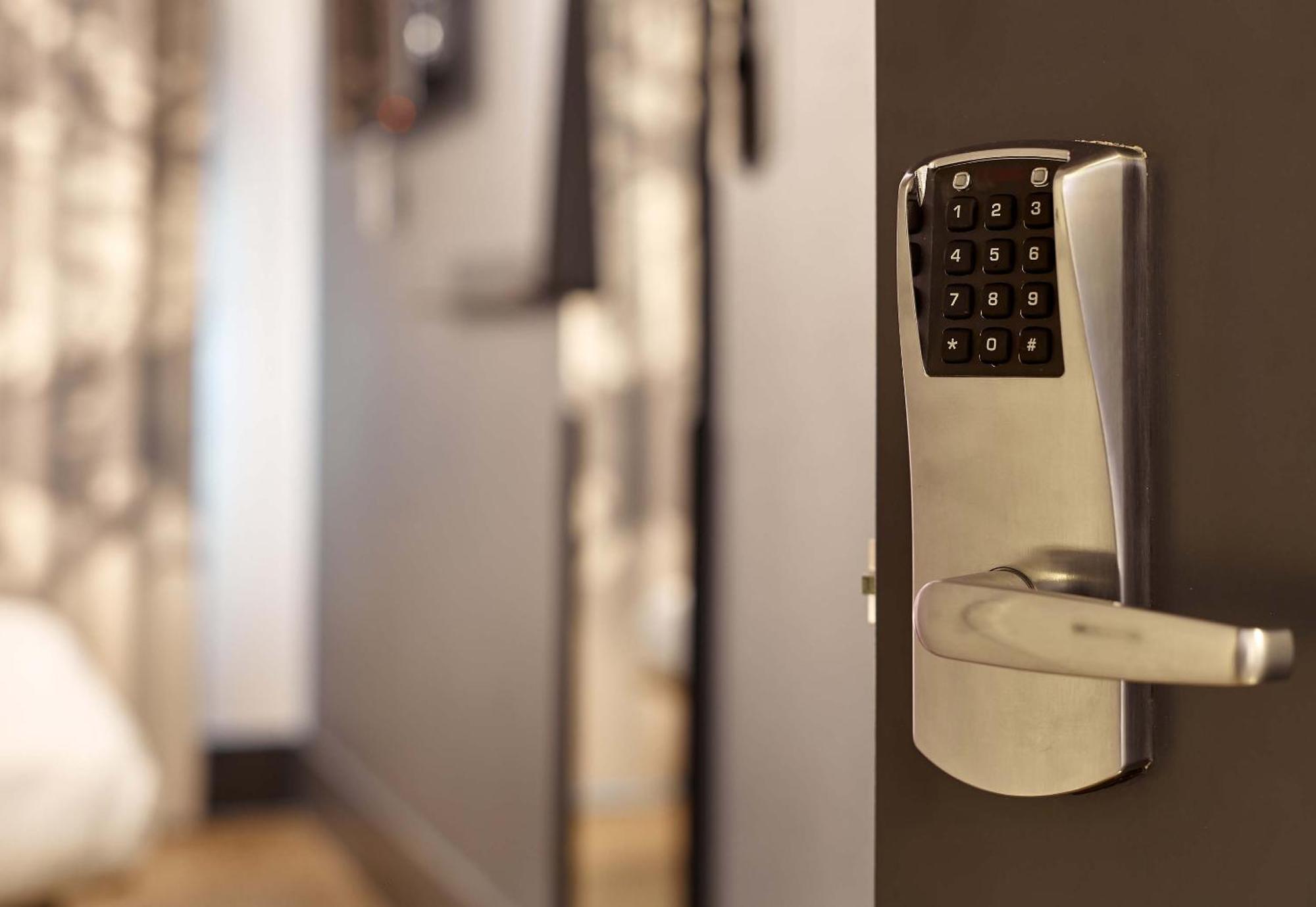 B&B Hotel Grenoble Centre Verlaine Kültér fotó